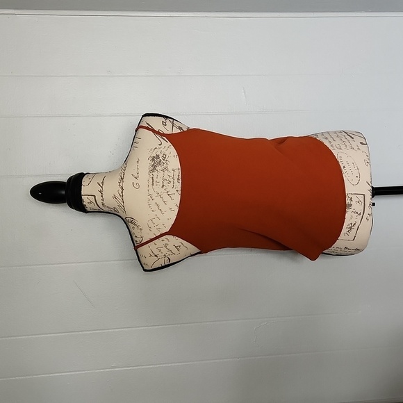 Anthropology E (hanger) M rust colored scalloped camisole top size small - Picture 5 of 5